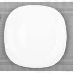 empty-white-plate-picture-id828597862